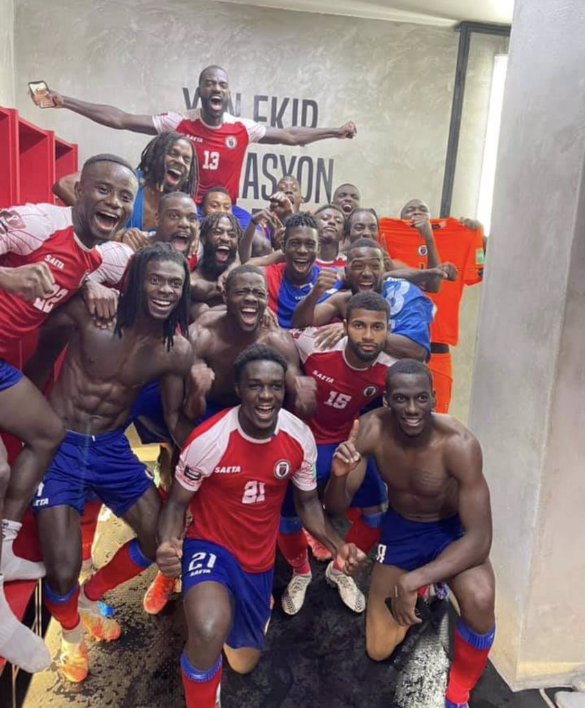 robbygeff's tweet photo. Canada 🇨🇦 kè m fè m mal pou nou. Les Grenadiers seront sans pitié ce samedi après-midi au stade Sylvio Cator à Port-au-Prince. Grenadiers 🇭🇹 alasoooo Nou nan batay  #Haiti https://t.co/zmkntMlKs0