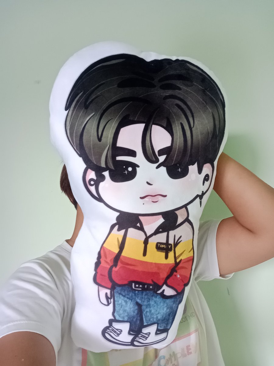 gallery_qhmd's tweet photo. 📍เพียงแค่โดเนทร่วมโปรเจควันเกิดยอด1,000 บาทได้หมอน1ใบมีให้เลือก2แบบสามารถสะสมยอดโดเนทได้นะคะแจ้งสลีปทาง👉ไอจีบ้าน Quanghungthaifanclub                                                            🙏ขอบคุณหมอนน่ารักจากบ้าน @masterdfcThai  #MasterDBirthdayProject #quanghungmasterd https://t.co/LIh1I72n3L