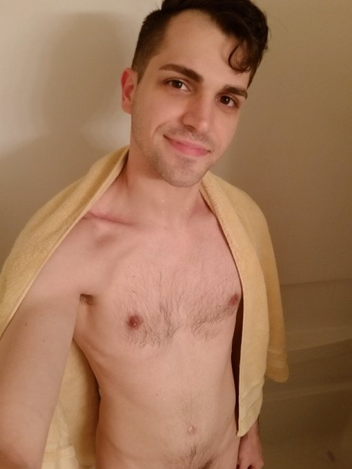 I'm kinda cute https://t.co/9iipv0nc0x