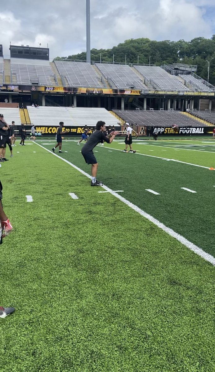 Great camp at App. State today with the guys💪 <a href="/CoachButler_WN/">Coach Brian Butler WNHS</a> <a href="/CoachRickey_WN/">Rickey Armstrong</a> <a href="/AppState_FB/">App State Football</a>