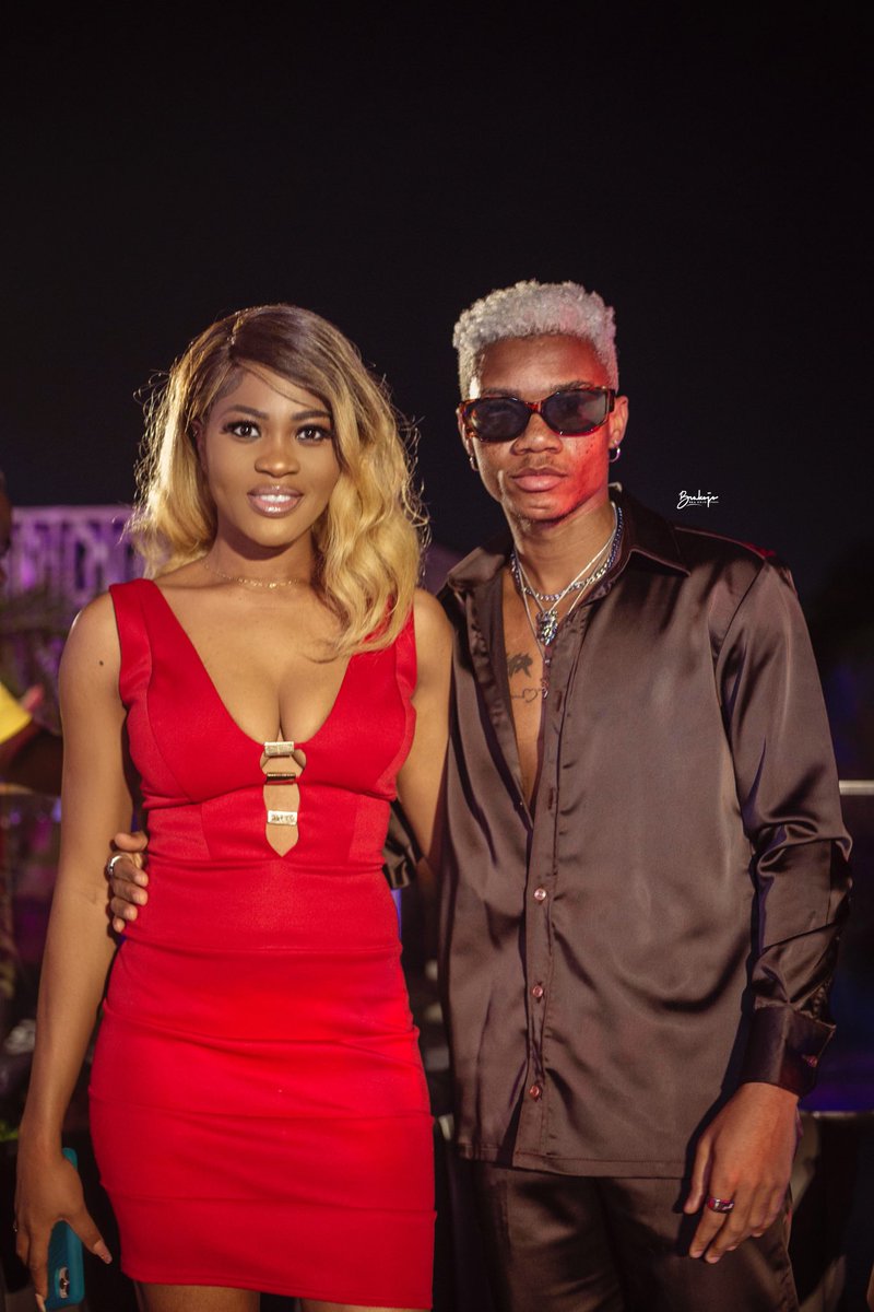 Eazzyfirstlady's tweet image. 🎵 Royals  @KiDiMusic