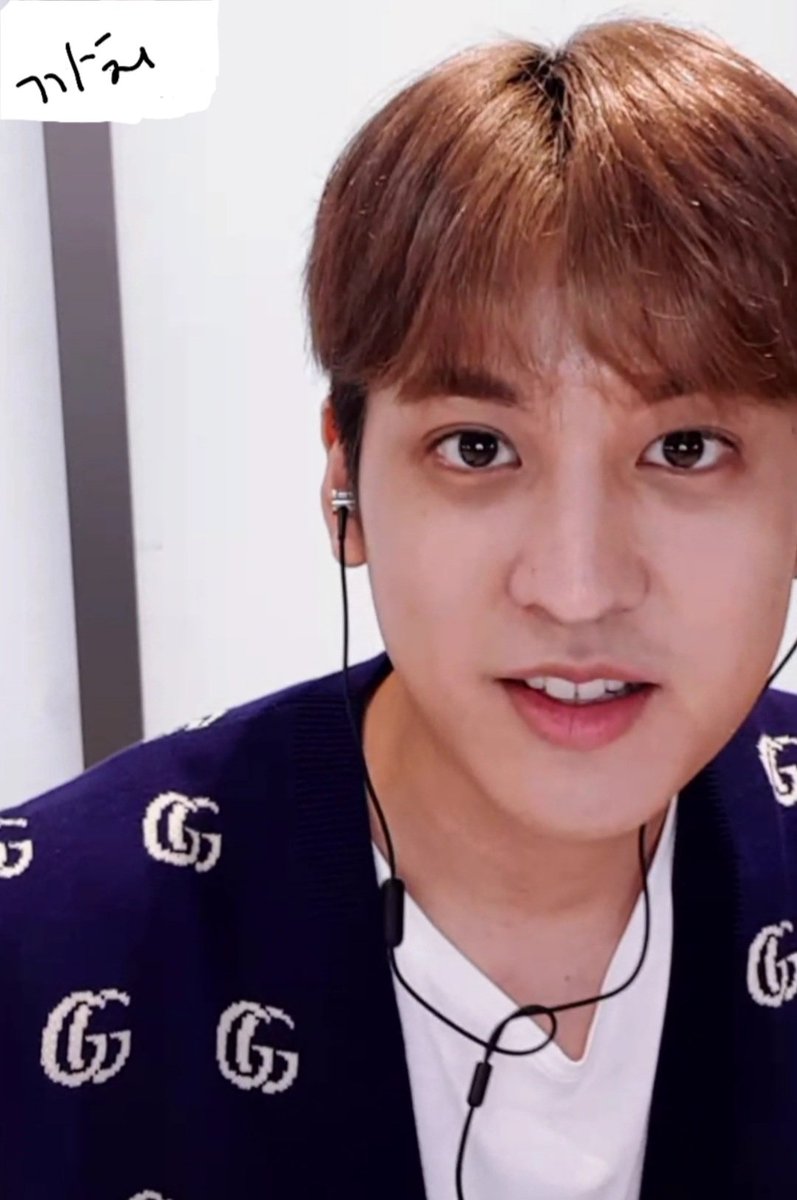 까치°˖✧* tweet media