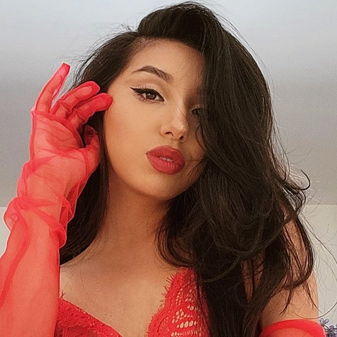 #NewProfilePic https://t.co/SrvbhO6d8n<a href="/tag/newprofilepic"class="tags">#NewProfilePic</a>