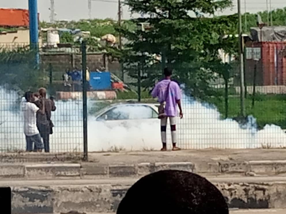 ayemojubar's tweet image. #June12thProtest 
#DemocracyDay 

Retweet aggressively.