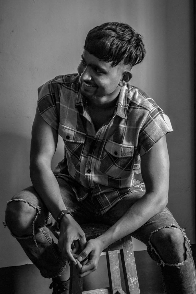 Sameemakhtar93's tweet photo. “Ego is negative but self-respect is positive. 💫🙃
.
.
.
.
.
#sameemakhtar #selfrespect #ego #positivevibes #respect #sharelove https://t.co/eiwN7NBR4Z