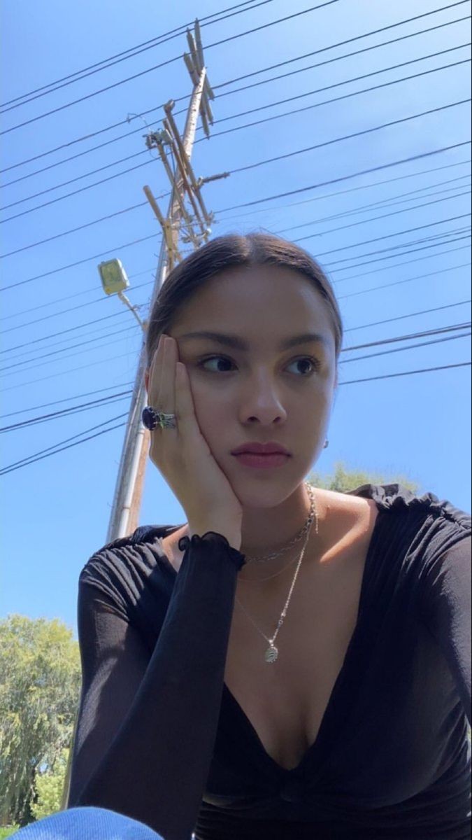 I do an #openfollow for western rps only. Please hit the rt button to fill up my dead timeline.