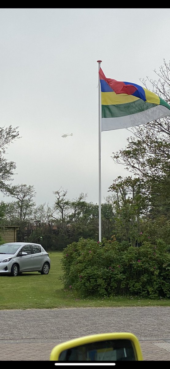 Met dank aan de collega’s van de <a href="/Waddenheli/">Ambulancehelikopter Medic01</a> @MeldkamerNN en de huisarts hebben we gisteren een goede inzet “gedraaid”! Al was het qua weer kantje boord <a href="/UMCG_Ambulance/">UMCG Ambulancezorg</a>