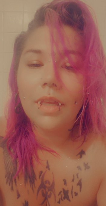 Make sure you don't miss out on any new content on my porn hub! Be sure to friend, follow and sub for