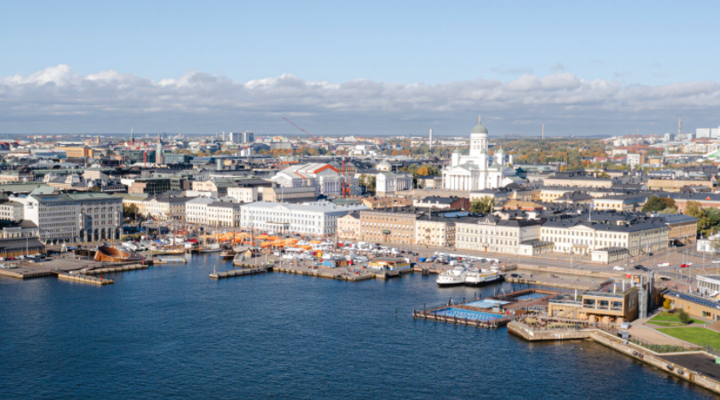 Hyvää Helsinki-päivää! Glad Helsingforsdag! Happy Helsinki Day! ❤️

Tänään on rakkaan Helsinkimme 471. syntymäpäivä. Tutustu juhlapäivän ohjelmaan: helsinkipaiva.fi. 

#helsinkipäivä #helsingforsdagen #helsinkiday #helsinki

Kiitos upeasta 📷 Pyry-Pekka Kantonen