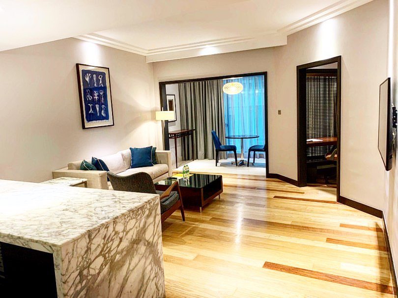 thewestinkl's tweet photo. Do it right by isolating this weekend to a chaise lounge by the window with the city view or a delightful living space when staying at our Deluxe Room from RM250 nett and RM350 nett upgrade to a One-Bedroom Apartment.
Reservations.Department@westin.com
#IsolationWeekend https://t.co/eNl2hstDL1