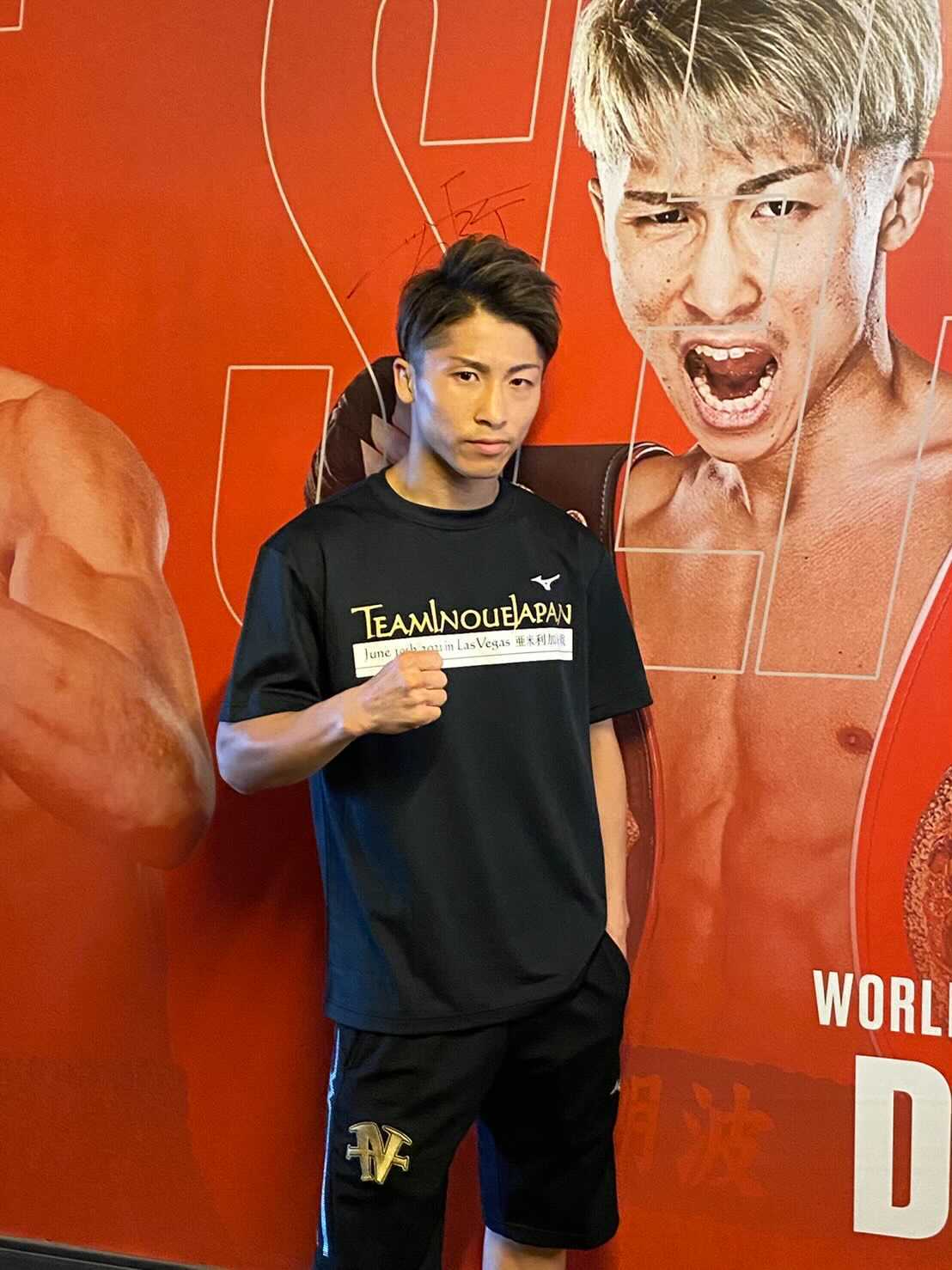 エキサイトマッチ公式 今日もラスベガス現地から井上尚弥選手の最新情報をお届け 現地での撮影風景です ベルトを肩にかけての撮影 これは カッコいいぃ エキサイトマッチ Wowow 井上尚弥 6 日 午前10 30 Wba Ibf世界バンタム級 エキサイトマッチ公式 今日もラスベガス現地から井上尚弥選手の最新情報をお届け 現地での撮影風景です ベルトを肩にかけての撮影 これは カッコいいぃ エキサイトマッチ Wowow 井上尚弥 6 日 午前10 30 Wba Ibf世界バンタム級