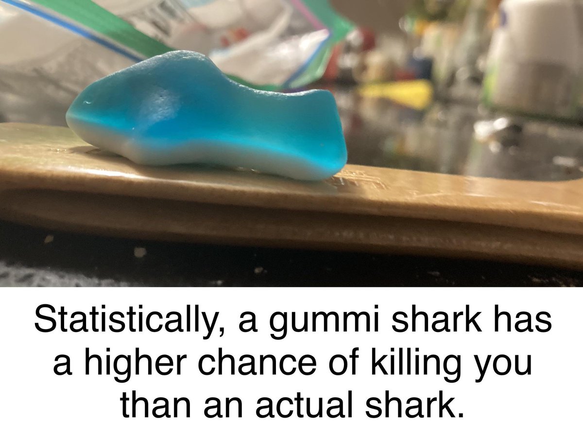 memescentrai's tweet image. Sharks aren’t that scary