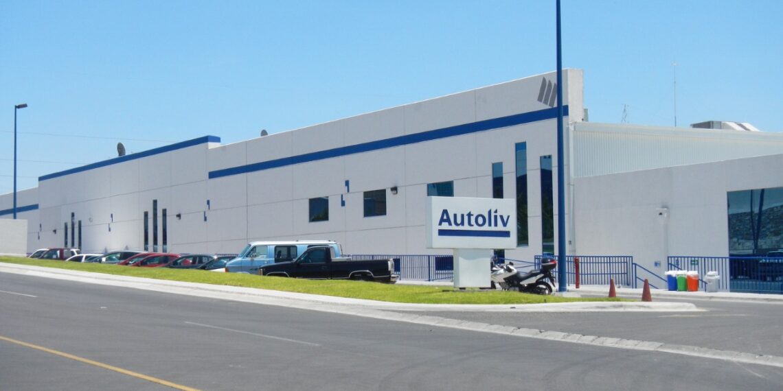 siamecsolutions's tweet photo. Autoliv invertirá 35 mdd en Aguascalientes para la construcción de una nueva planta de volantes.
📲Información: https://t.co/GA5VKbgxX8

#autoliv #Aguascalientes #automotriz #cursos #ingeniería #cursosonline #CoreTools #8Ds #SolidWorks #CATIAV5 #AutoCAD #iso9001 #IATF16949 https://t.co/RG0vl4XNRo