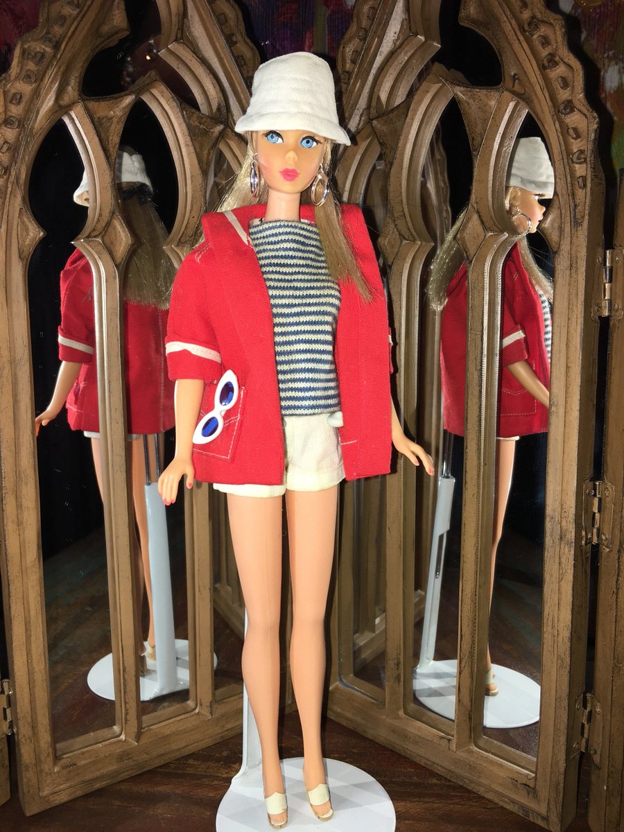 Excited to share the latest addition to my #etsy shop: Vintage Champagne Blonde Twist n' Turn Mattel Barbie etsy.me/3cC4FEu #red #white #vintagebarbietnt #barbietwistnturn #vintagebarbie #twistnturnbarbie #tntbarbie #barbieoutfits #barbie