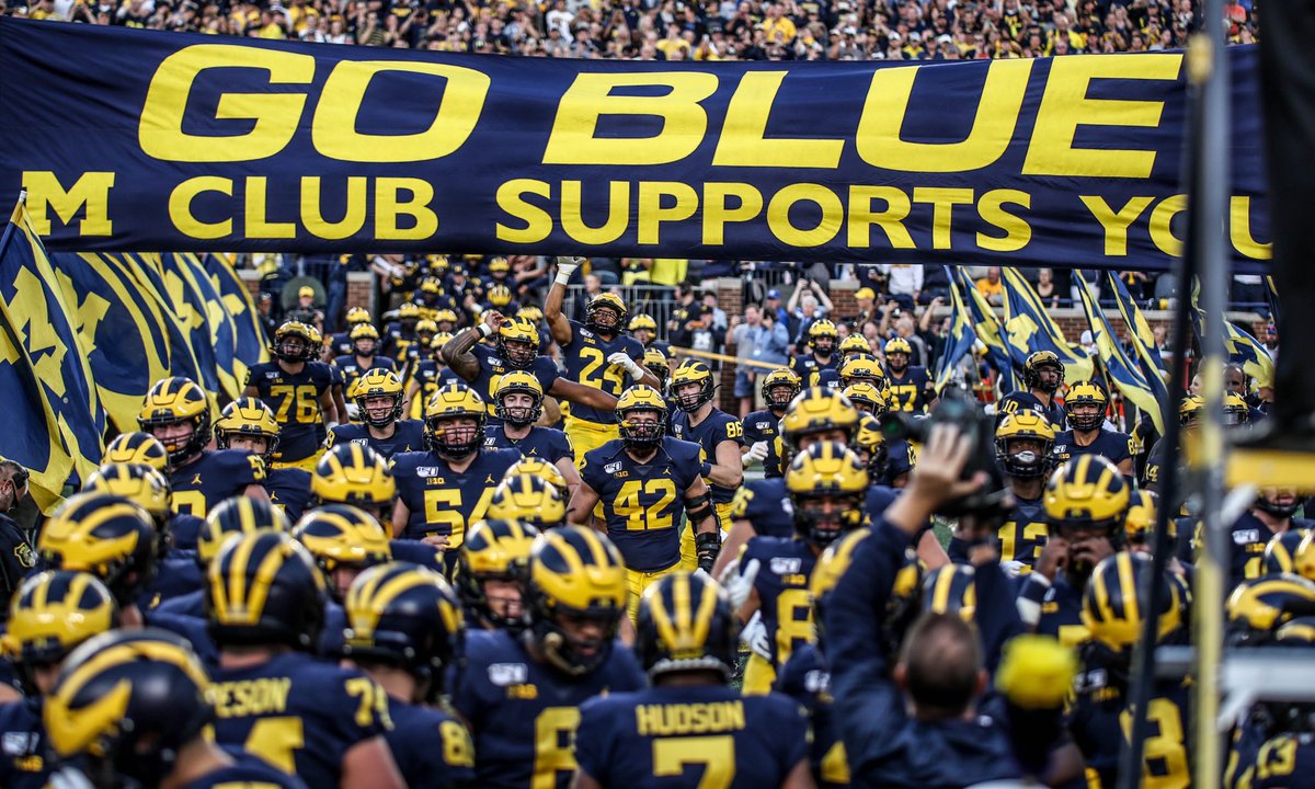 G6Arron's tweet photo. After a great call from @PlayerProMorgan & @19Bellamy i am beyond blessed to receive an offer from @UMichFootball my 4th overall and 1st from the Big10 this 1 here is dear to my heart as my cousin R.I.P Charles Drake #24 played from 99-03 & was a NFL Draft Pick God is goodπππ½ππ½ https://t.co/u2BeFEdpGm