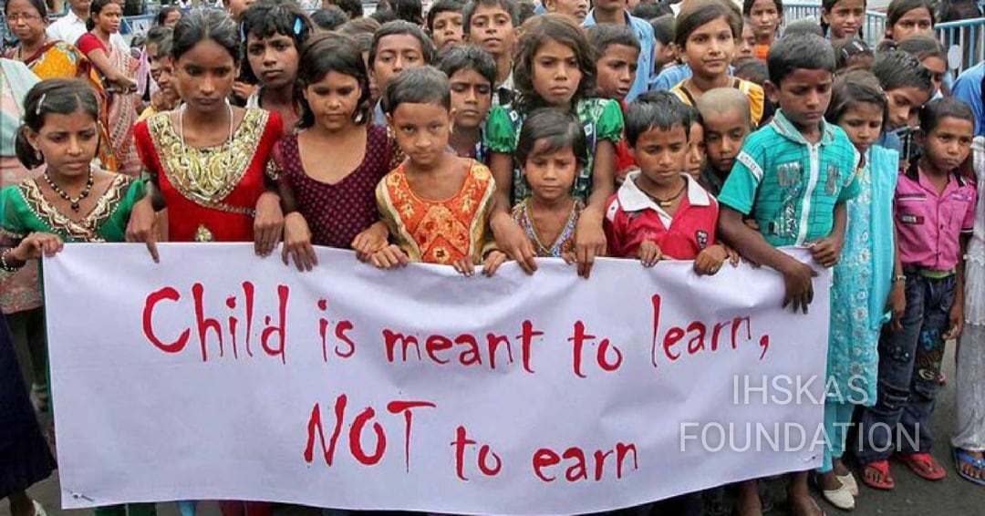 IhskasF's tweet photo. 🧒🧕The childhood is attached to sports and https://t.co/DOdkV49hZK of every tenth child is forced into child labour.The child is meant to be learn not to earn🌞

WORLD DAY AGAINST CHILD LABOUR 
#IHSKASFOUNDATION
#Ihskas  #worldagaintschildlabour #EndChildLabour #ChildLabourDay https://t.co/Sr1QjYZrxu