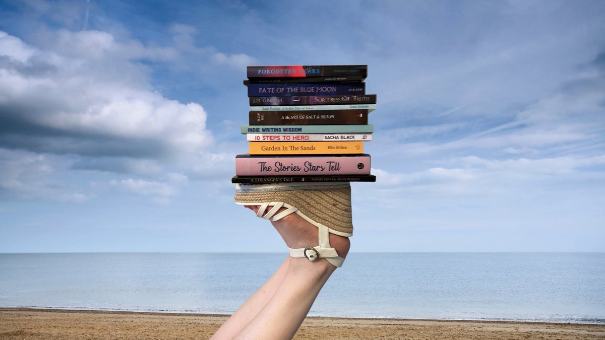 It’s Indie Author Week UK! What better way to kick it off than with a book foot stack.
💛
#indieauthorweekuk #bookstack #footstack #indieauthors #indiebooks