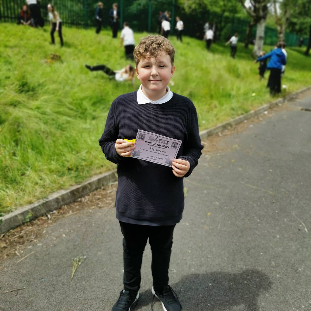 mrscullen_aths's tweet photo. 🌟Pupil of the Week🌟 congratulations all 🥳 You've shown outstanding effort in your maths lessons this week... keep it up 👍🏼👏🏼 #pupiloftheweek #athsmaths #TeamTâf https://t.co/pWf720eo29