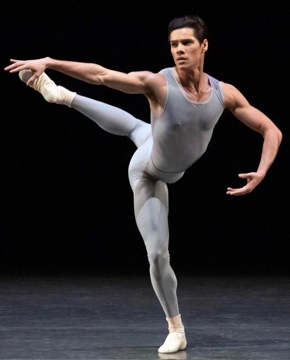 dance_post's tweet photo. The Rising Star - Jovani Furlan (Soloist, New York City Ballet). To read: https://t.co/EbiGhP7Ix6

#thedancepost #dance #dancer #dancenews #dancemedia #ballet #therisingstar #art #artist #performer https://t.co/tlMLUHtDqQ