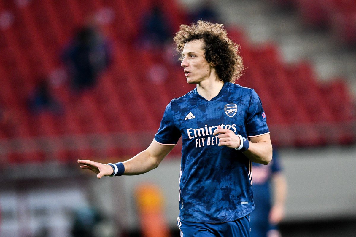 Made_In_0M's tweet photo. David Luiz, étudie très sérieusement la possibilité de rejoindre l'OM. Son passé au PSG ne lui pose aucun problème. Le défenseur s'est toujours senti très à l'aise dans un système à 5.

via @FootMarseille / BeInSports

#TeamOM https://t.co/lyAASFJ0mw