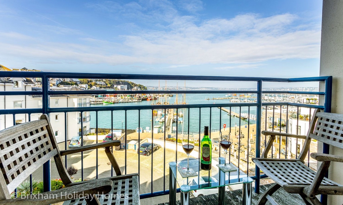 Brixham Holiday Homes | The sea view specialists (@brixhols) on Twitter photo We're a fan of a balcony - or indeed a terrace - here in beautiful Brixham. Many of our lovely holiday homes boast them -  all the better to see our gorgeous guaranteed sea views! Here's the view from 64 Moorings Reach just to get you started..... ow.ly/hjAU50F3bUn We're a fan of a balcony - or indeed a terrace - here in beautiful Brixham. Many of our lovely holiday homes boast them -  all the better to see our gorgeous guaranteed sea views! Here's the view from 64 Moorings Reach just to get you started..... ow.ly/hjAU50F3bUn