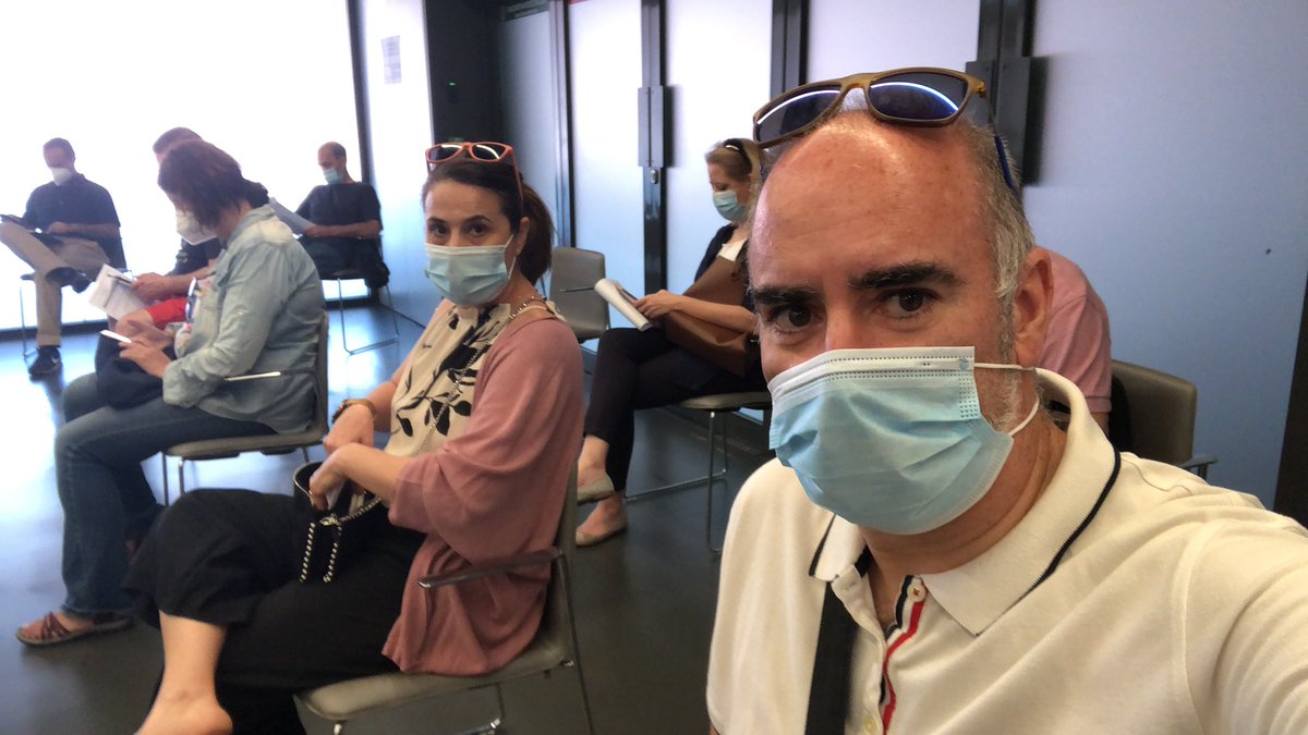 AntJimC's tweet photo. 💉 vacunados con Pauta completa💪👍🏻... por cierto vaya estadio pequeño tenéis los del “ALIETI” 😉 https://t.co/nIbCFXr17W