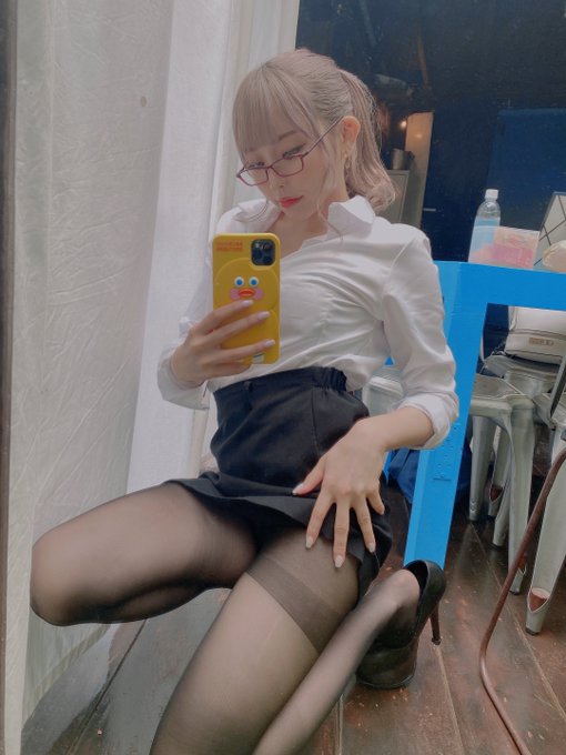 コスプレイヤーりなしぃのTwitter画像21