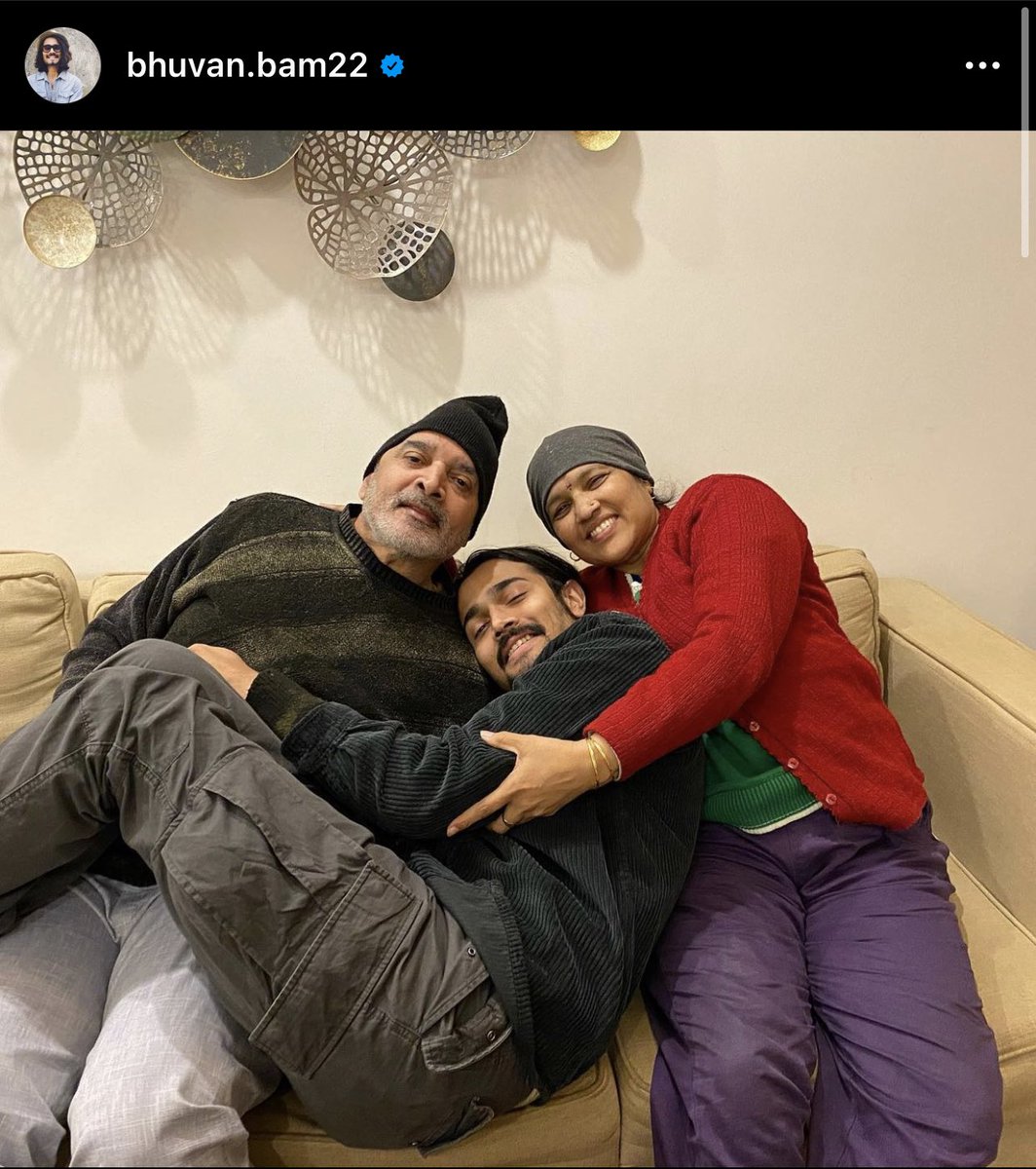 ashchanchlani's tweet image. My brother lost both his lifelines
Bhuvan is going through the worst phase of his life
He needs your prayers and your love
Nobody can ever understand the pain he is suffering from
He needs you all
Shocking and extremely devastating 
Om shanti