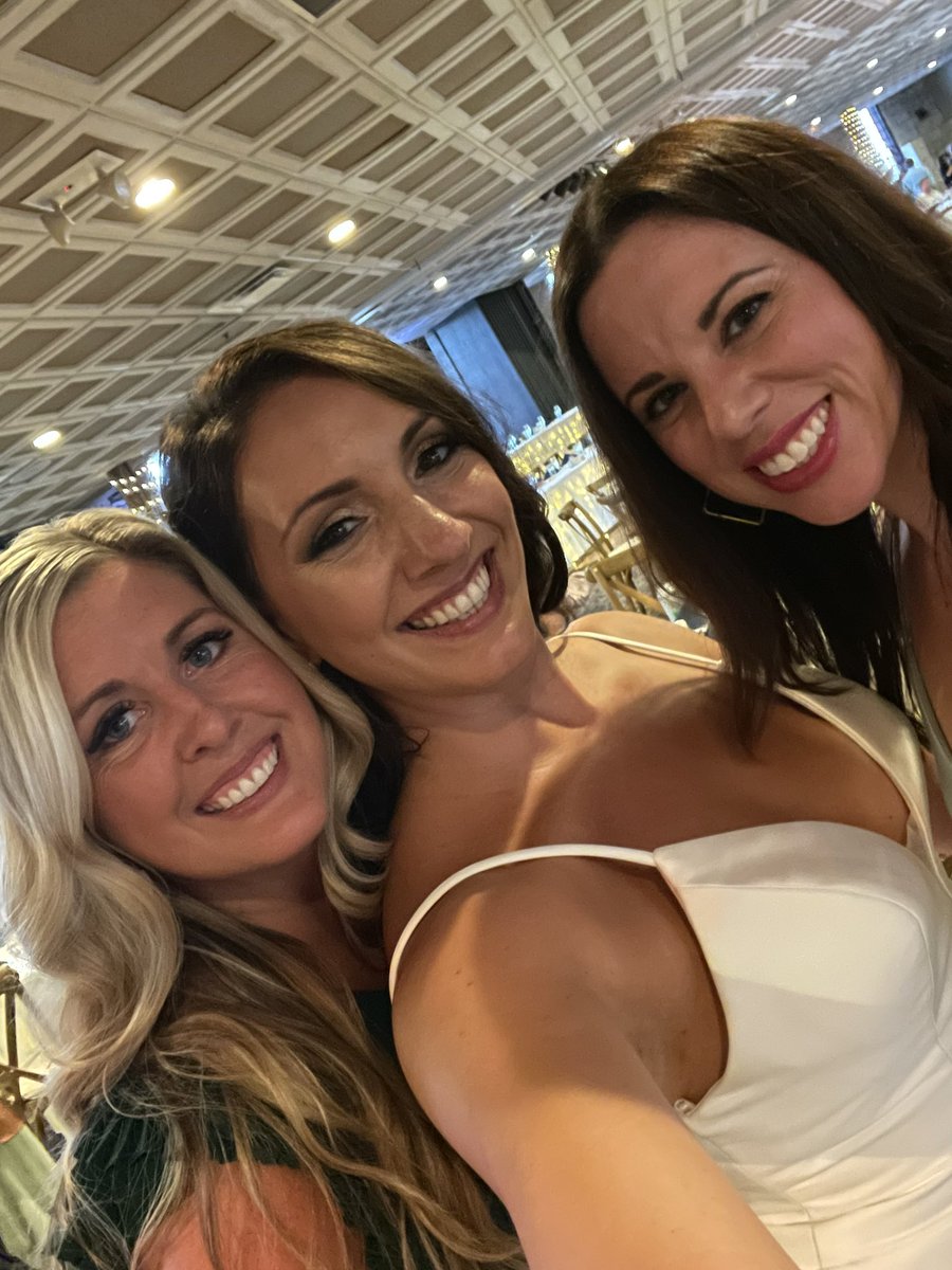 WB Dance Team tweet media