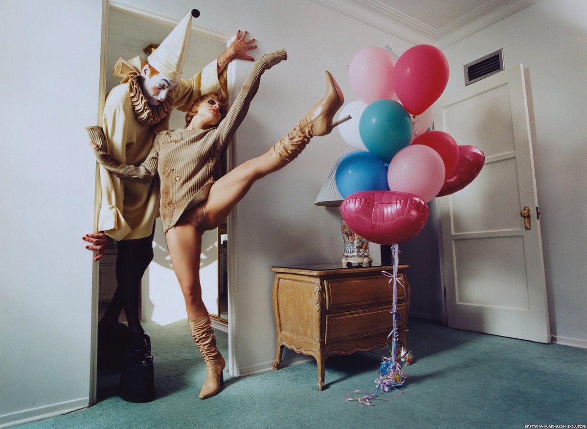 Brittany Murphy photographed by David LaChapelle for Flaunt Magazine (2000)