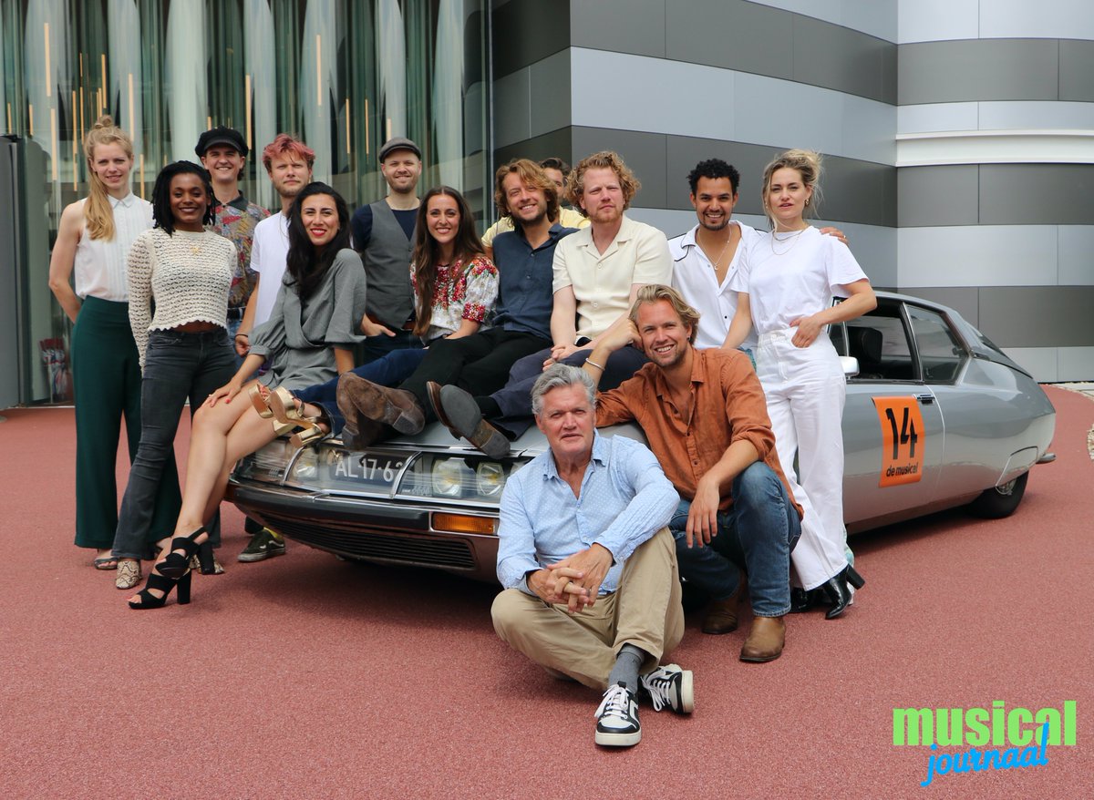 Tijdens de persdag van <a href="/14demusical/">14 de musical</a> spraken we met  Tobias Nierop (Johan Cruijff), Myrthe Burger (Danny Cruijff), Jeske Van de Staak, Mitch Wolterink en Sjoerd Spruijt (ensemble).

youtube.com/watch?v=-0Aphj…