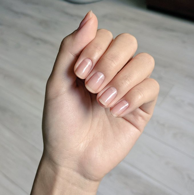 ネイルベッドのtwitterイラスト検索結果