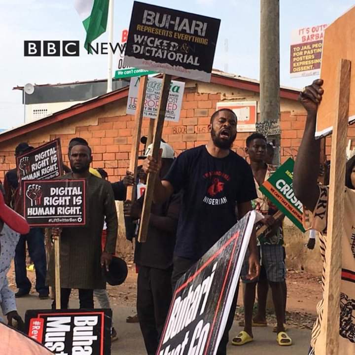 St_nosky's tweet photo. Security use tear gas disperse #june12 protesters for Abuja🇳🇬🇳🇬🇳🇬🇳🇬🇳🇬🇳🇬🇳🇬🇳🇬🇳🇬🇳🇬🇳🇬🇳🇬🇳🇬🇳🇬🇳🇬🇳🇬🇳🇬.
#BuhariMustGo https://t.co/9DyiJclsDU