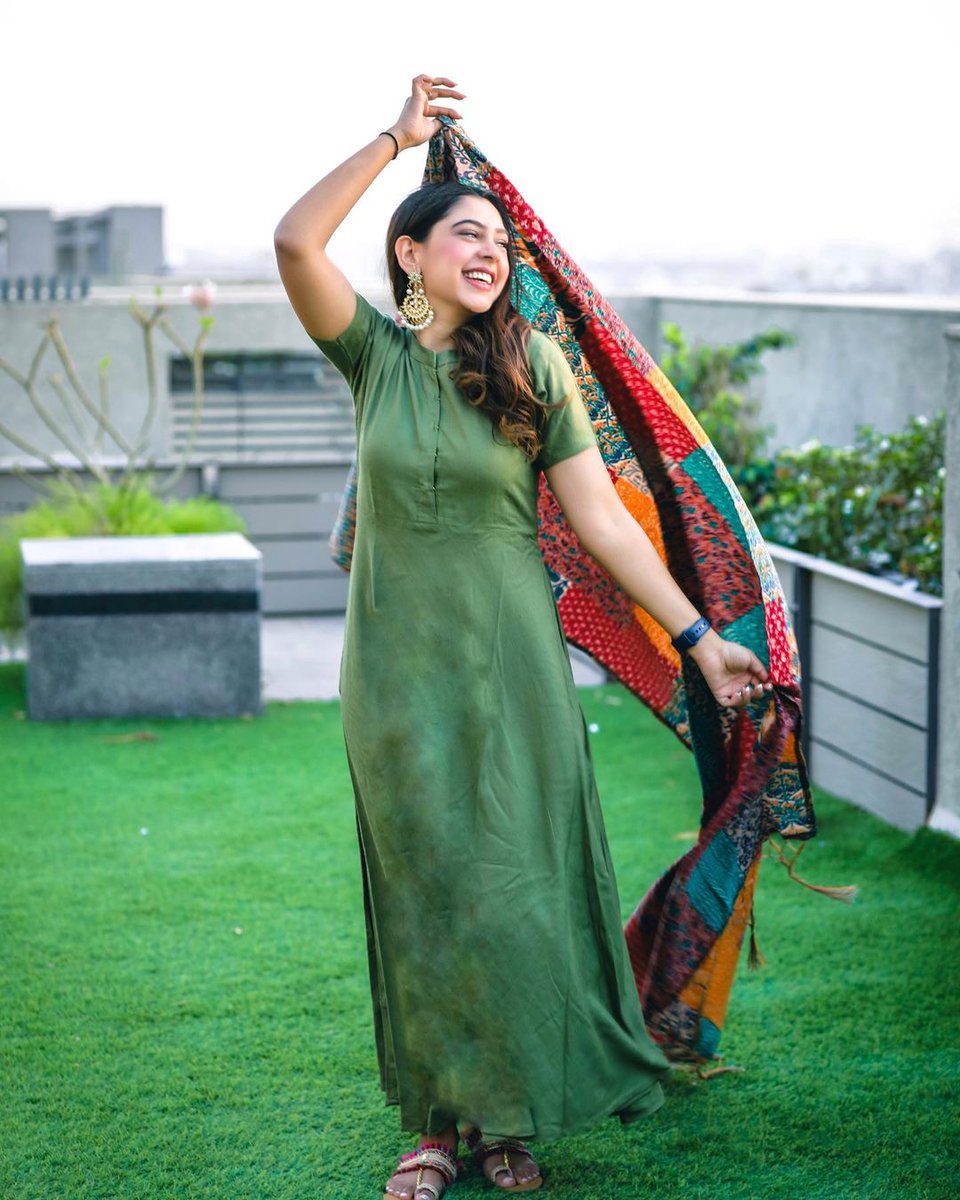 stargallery2020's tweet image. #NitiTaylor