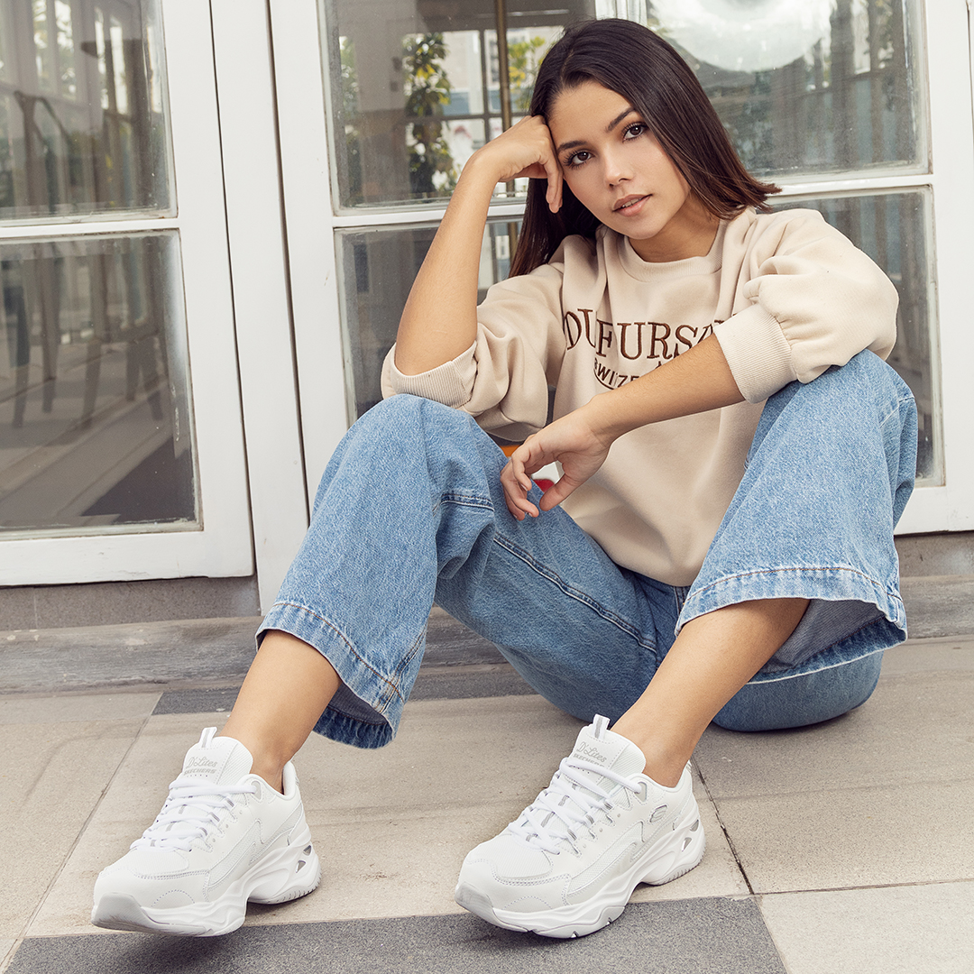 Torpe menos uno Skechers Ireland on Twitter: "Put your best foot forward in a revitalized  classic look in the SKECHERS D'Lites as featured by the beautiful  @blanca_juliaa 😍😎 https://t.co/wRfPFK9XGF" / Twitter