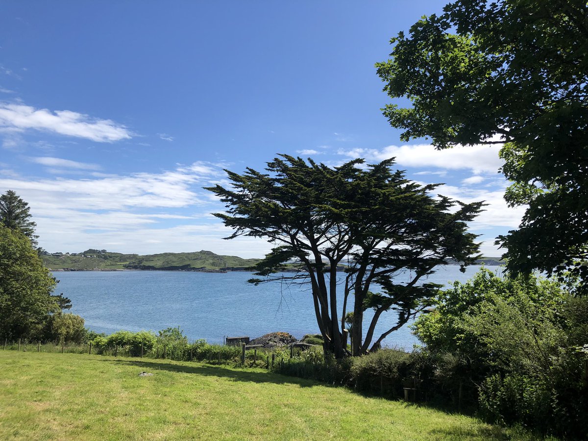 GillianForde's tweet photo. What a morning in #schull #cork @permanenttsb #100kminjune for our charity partners @SolasCentre @irishguidedogs @FastasITcan https://t.co/0Ak4RhT81c