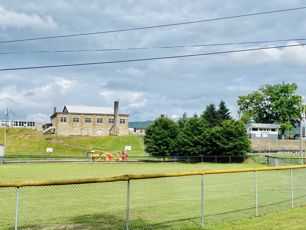 FreebirdsShire's tweet photo. This campus/ stadium has been host to 13 A/1A State Championships! The Robbinsville High School Black Knights Football Team of Graham County Schools is a special story. Cannot wait to return for “Friday Night Lights” in the Fall. #educatordiplomats #DistrictVisitsVoices #EdLeadNC https://t.co/sfYDffNLVc