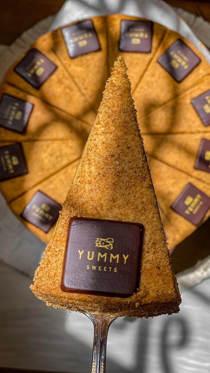 m_1riyadh's tweet photo. بعطيكم المختصر  اذا تبي وحده من الذ كيكات العسل اللي بتذوقها🍰🍯اطلبها واتساب 0551373802 وهذا حساب الانستقرام yummy_sweets11@😍😋♥️خفيفه ولذيذة حجم واحد تكفي الى٢٤شخص كيكة فخمه انيقة وتواجه♥️👍🏻
🛑وفوقها مقدمه لكم٣كيكات السحب بيكون من الرتويت او اللايك وتابع حسابي
تابعوا الثريد⬇️ https://t.co/w5BkZ5I830