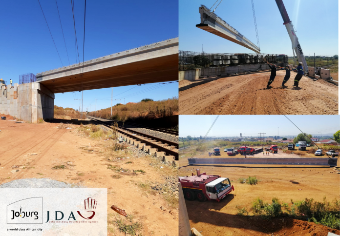 ICCPMembership's tweet image. Construction of the Molapo bridge which is expected to connect the community of Molapo to the Jabulani Node and the Jabulani CBD in Johannesburg, South Africa is 80% complete.
buff.ly/3x1yVQN
#constructionnews #constructionSA