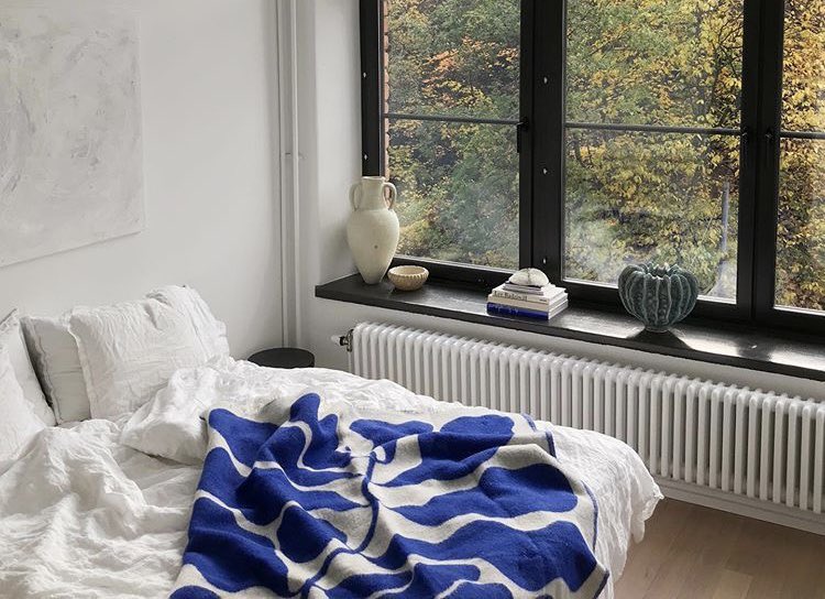 thedivinedior's tweet image. weekends are for sleeping in and self care 💙