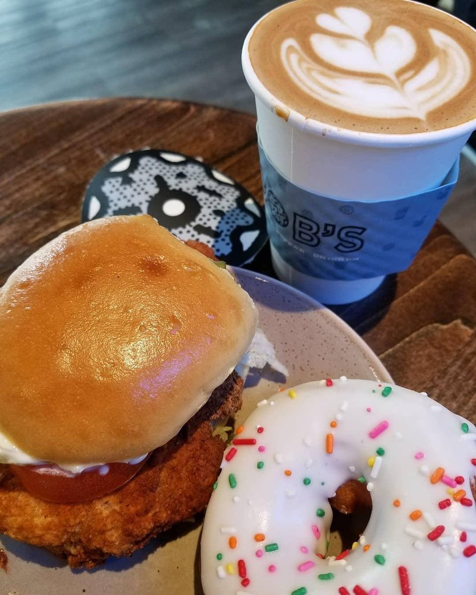 Name a better trio...  ☕🍩🍗️
.
.
.
We'll wait... 🤔
#eatbobsdonuts #donutscoffeechicken #blackstonedistrict #getinmybelly