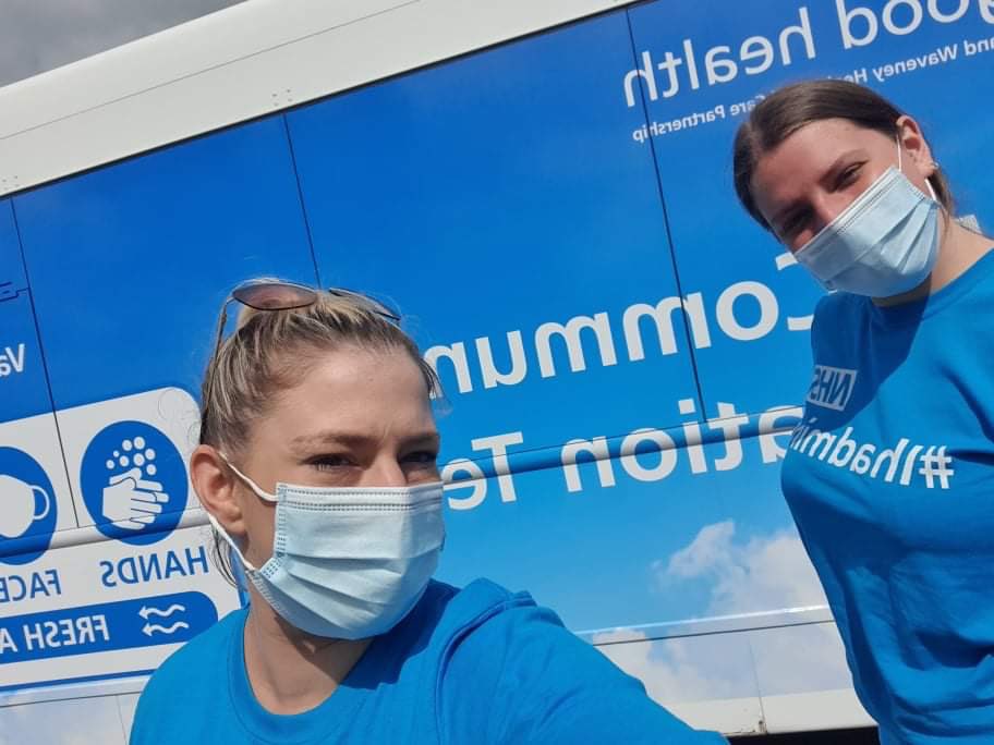 ProvidenceSt1's tweet photo. VACCINATION SLOTS AVAILABLE TODAY UNTIL 4PM 18+ 
NO NEED TO BOOK, JUST TURN UP AT ST EDMUNDSBURY ROAD, NORTH LYNN
Today Hannah and Roxy have been supporting the NHS Vaccination Team on St Edmunsbury Road! If you see them today give them a wave! #NHS #covidvacccine https://t.co/YPtSyUaPxV