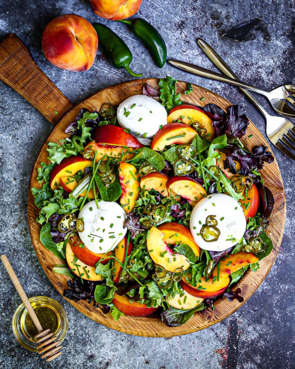 should_make's tweet photo. All salads are NOT created equal. 
..
Find the recipe for this peach and burrata salad on the blog, https://t.co/s0zZ6jGnz7