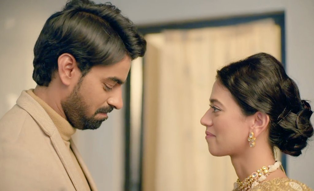 deepti4780's tweet photo. This scene cute YuHani 
Their cute fights 
NO YUHANI NO NIK 
#EndGunjanTrack https://t.co/yhFWU9LnKK
