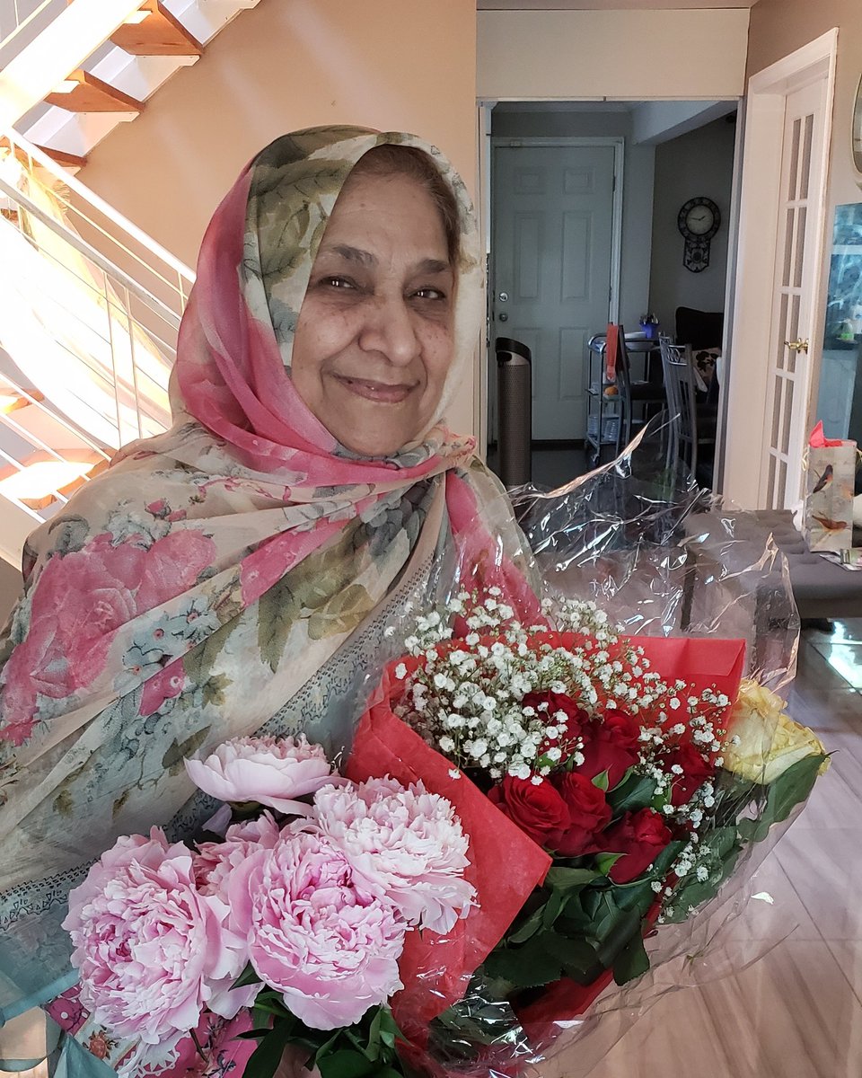 Happy 75th Birthday Mommy Masha'Allah!  🌻🌸🌺 May Allah bless you now and always! ☺️ Ameen  🌱 Lots of Love and Dua'a