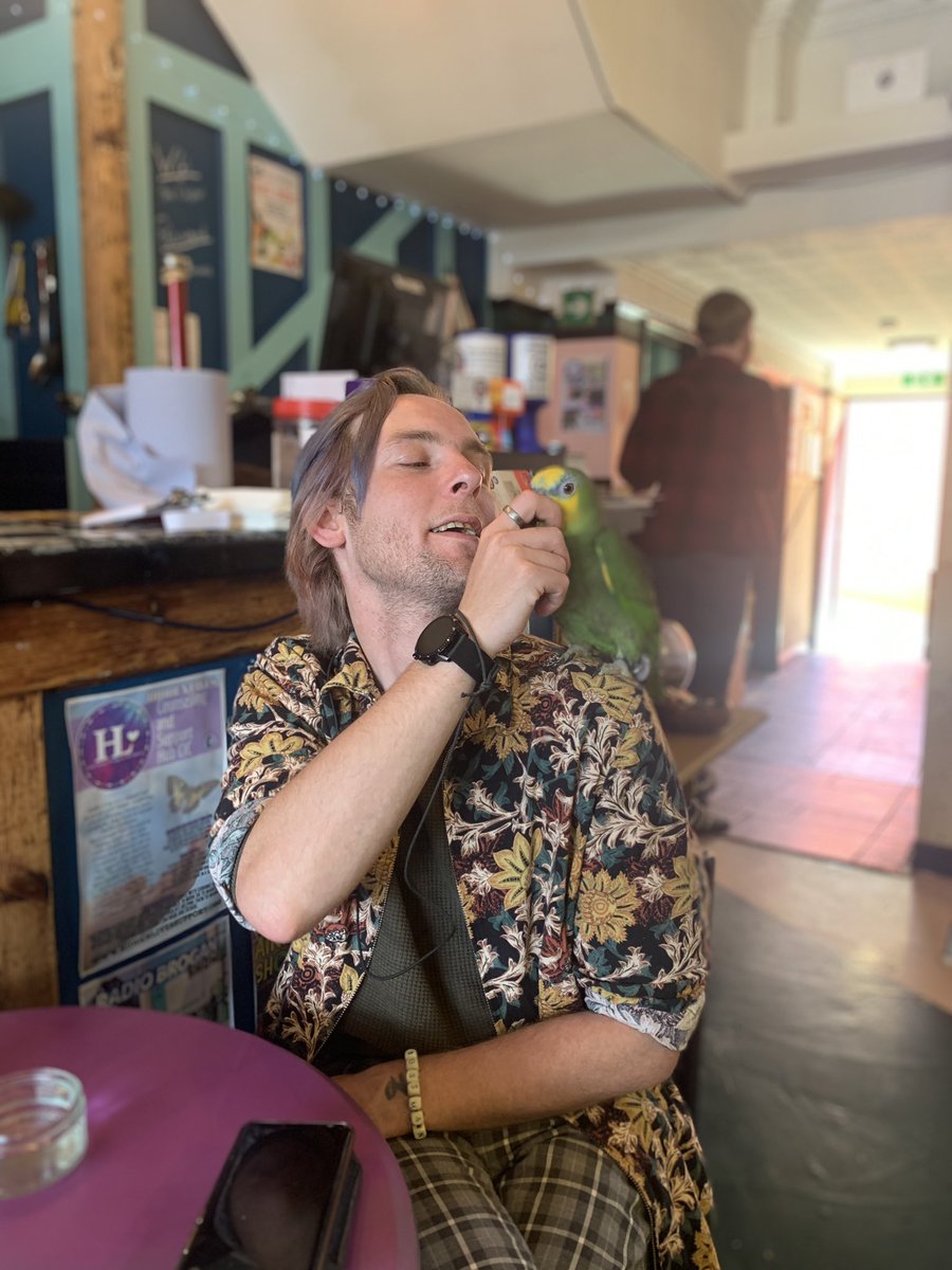 nudgecommunity's tweet photo. Happening now!!👏🏻grab your after sun and head to The Clipper for some delicious Thai food 🍲 ☺️👌🏻available until 9pm this evening👉🏻courtyard seating and tunes thrown in too💙!! #theclipper #lovestonehouse #saturdaynight #trythai #nudgenudgewinkwink https://t.co/HZt2eTXzow