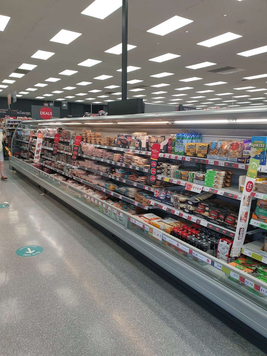 kezsmit's tweet photo. We've got everything you need for a great sunny weekend here at Belper.@ben_birdsall @grahamwren2 @adamleewaudby @PaulalanDennis @ClaireKoziol @gamlin_sue https://t.co/LsTCv4Wr6s