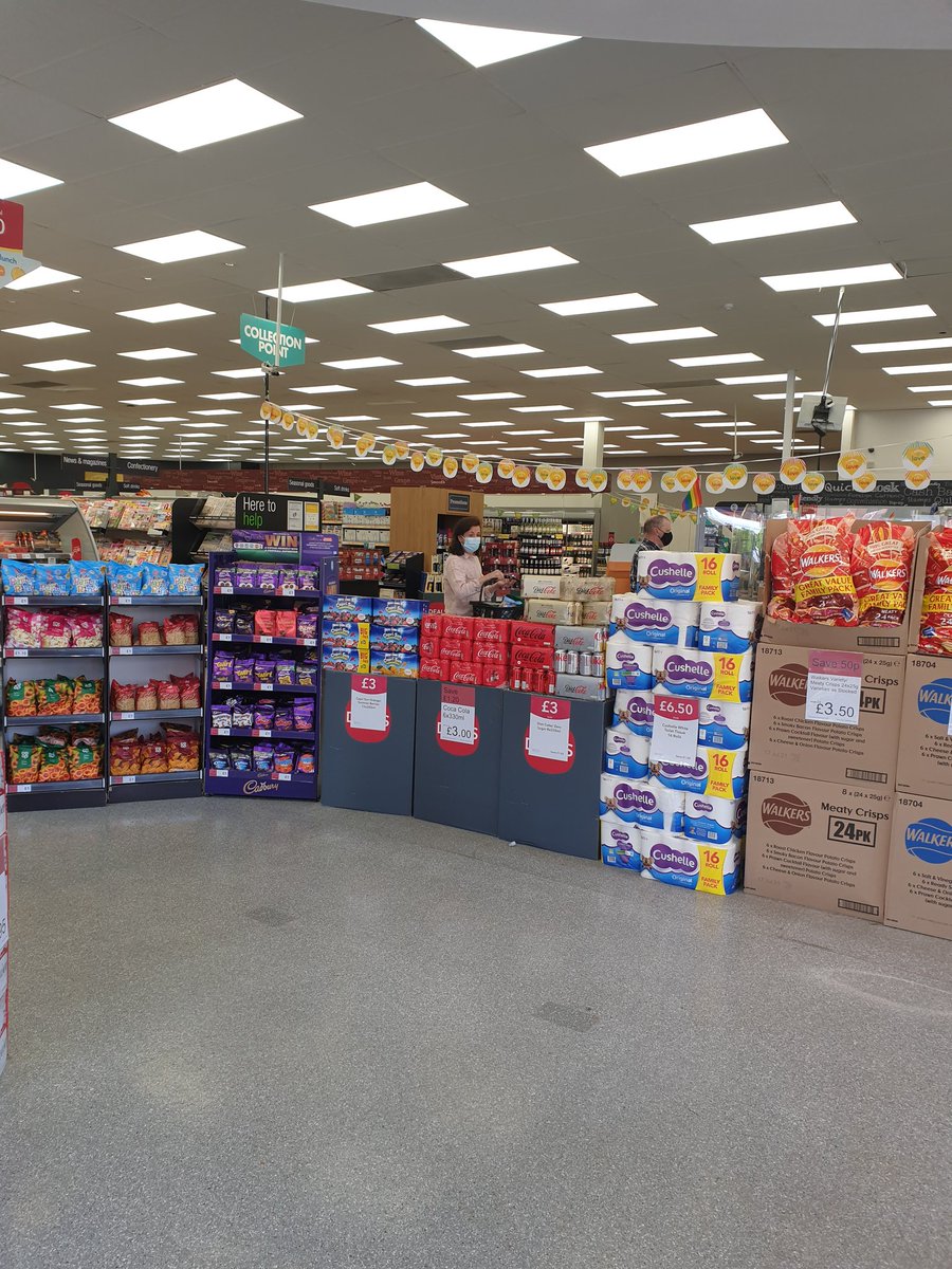 kezsmit's tweet photo. We've got everything you need for a great sunny weekend here at Belper.@ben_birdsall @grahamwren2 @adamleewaudby @PaulalanDennis @ClaireKoziol @gamlin_sue https://t.co/LsTCv4Wr6s