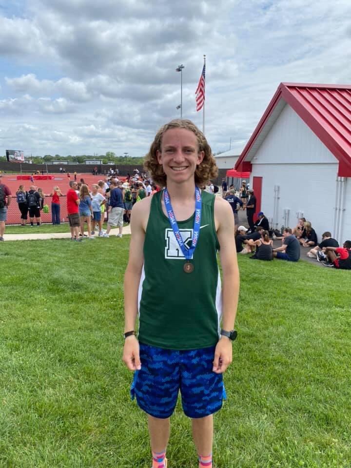 Congrats to Braeden Carroll for placing 6th in the 3200 at the state group meet and running 9:45.28 to break the Kinnelon school record!