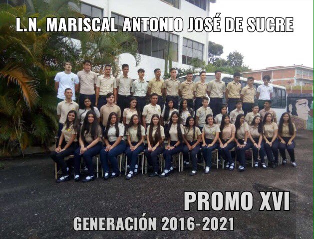 #Táchira Con alegría los integrantes de la XVI Promoción del @Ltoiquito se tomaron la fotografía grupal 👏🏼👏🏼👏🏼Generación 2016-2021 ✨😊Un día maravilloso cargado de alegrías y sueños 👨‍🎓👩🏻‍🎓👨‍🎓👩🏻‍🎓
